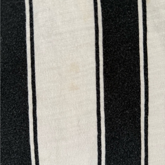 Guess Vintage Monochrome Striped T-Shirt - Picture 4 of 7